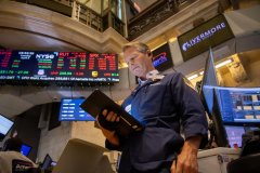 特稿丨美国正在全球制制庞大紊乱——“特朗普